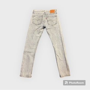 Light blue Levi’s Jeans